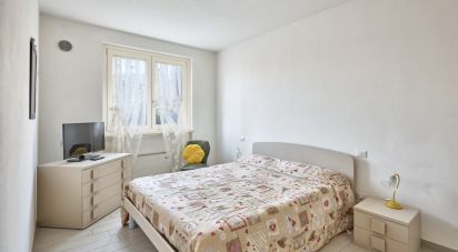 Bilocale di 90 m² a Pastrengo (37010)