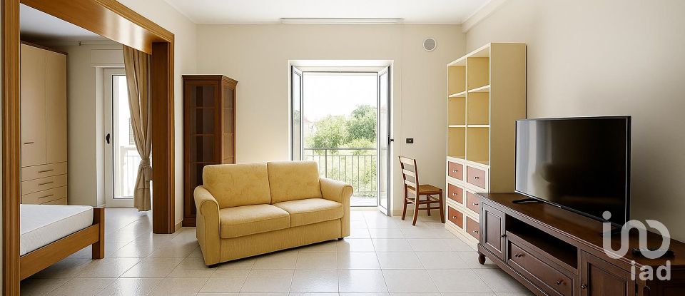 Casa indipendente / Villa 9 locali di 192 m² in Notaresco (64024)