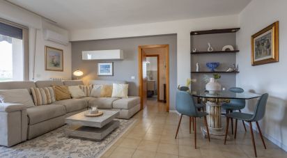 Appartamento 5 locali di 111 m² a Osimo (60027)