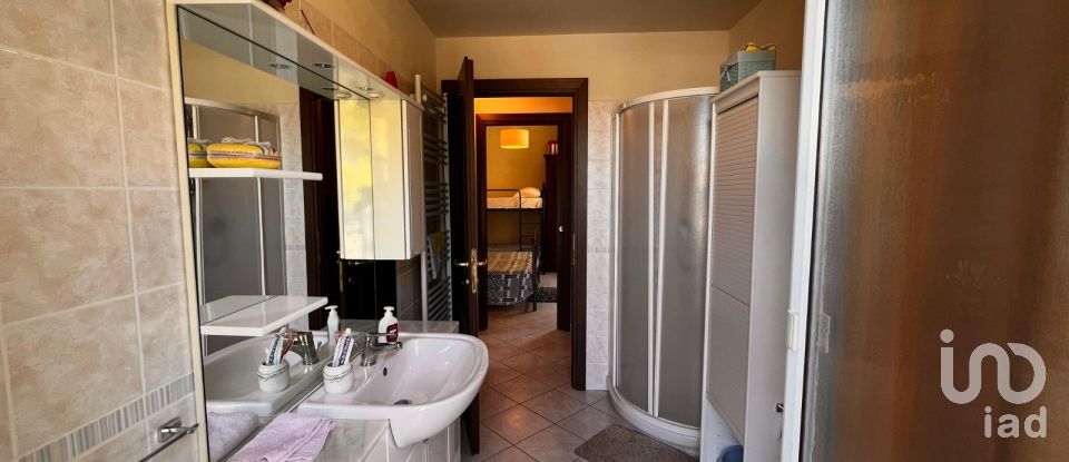 Two-room apartment of 70 m² in Borghetto Santo Spirito (17052)