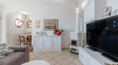 Three-room apartment of 95 m² in Pontedera (56025)