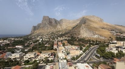 Two-room apartment of 46 m² in Palermo (90146)