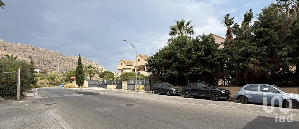 Two-room apartment of 46 m² in Palermo (90146)