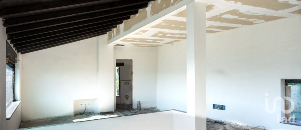 Costruzione di 150 m² in Casanova Lerrone (17033)