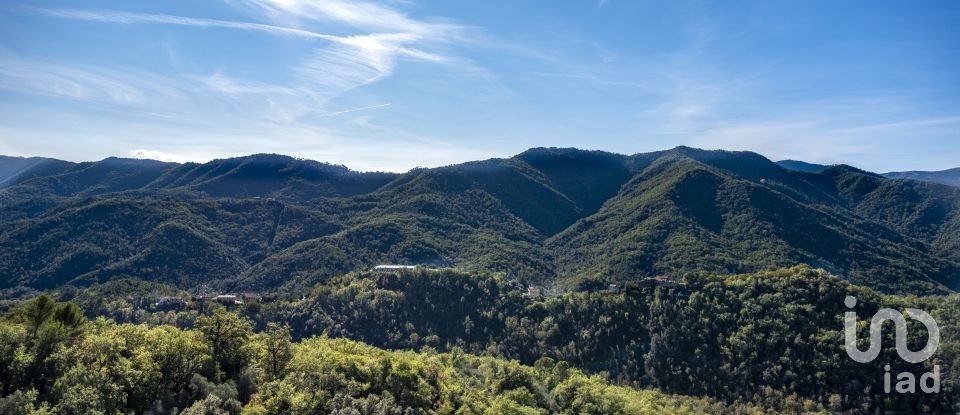 Costruzione di 150 m² in Casanova Lerrone (17033)