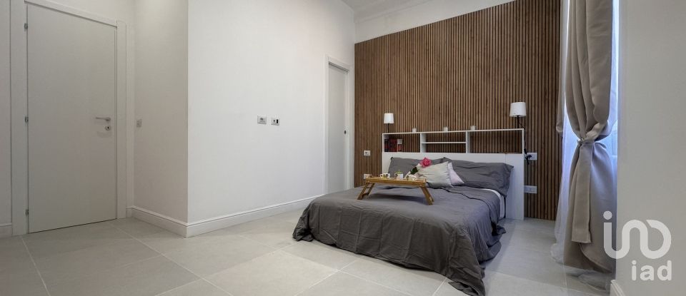 Appartamento 6 locali di 80 m² a Genova (16126)