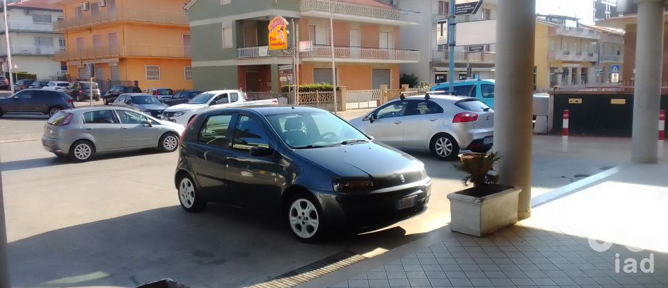 Negozio / locale commerciale di 50 m² in Castellalto (64020)