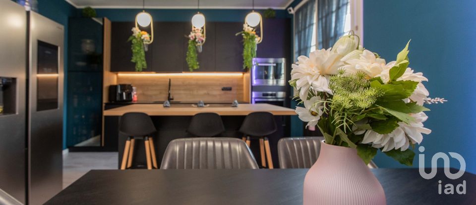 Four-room apartment of 149 m² in Olgiate Olona (21057)