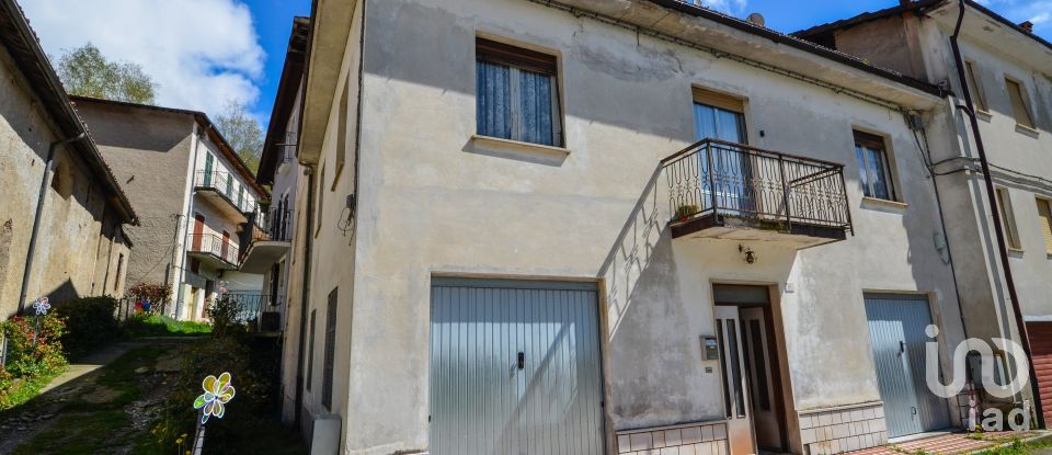 House 2 rooms of 80 m² in Murialdo (17013)