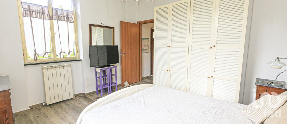 Bilocale di 53 m² a Genova (16165)