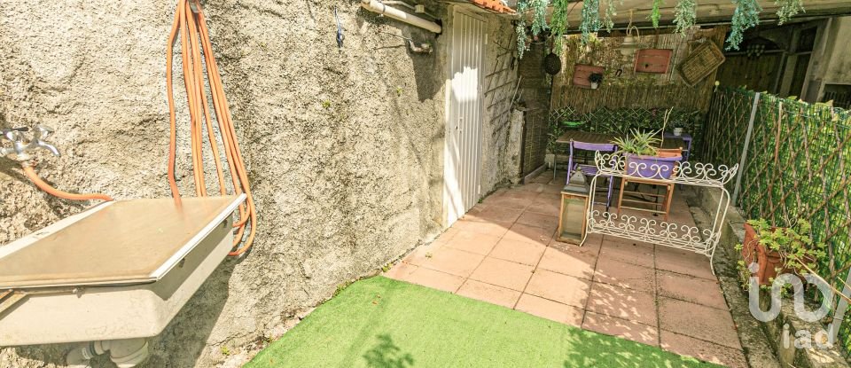 Bilocale di 53 m² a Genova (16165)