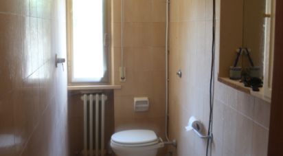 Casa indipendente 30 locali di 630 m² in Fano (61032)