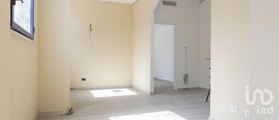 Appartamento 5 locali di 75 m² a Montemarciano (60018)