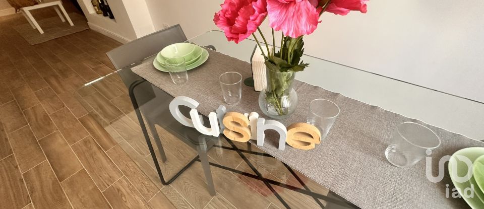 Apartment 6 rooms of 80 m² in Genova (16126)