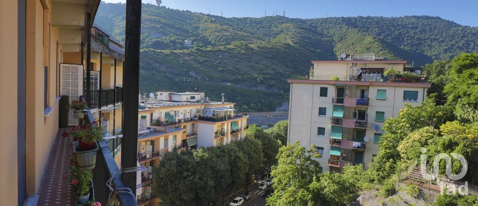 Appartamento 6 locali di 85 m² a Genova (16126)