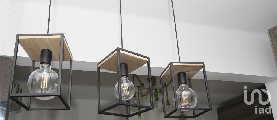 Appartamento 6 locali di 85 m² a Genova (16126)