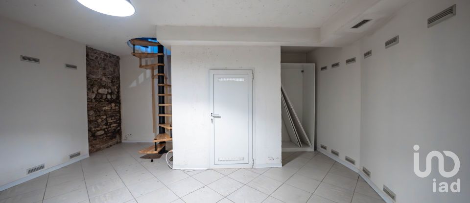 Quadrilocale di 207 m² a Verona (37122)
