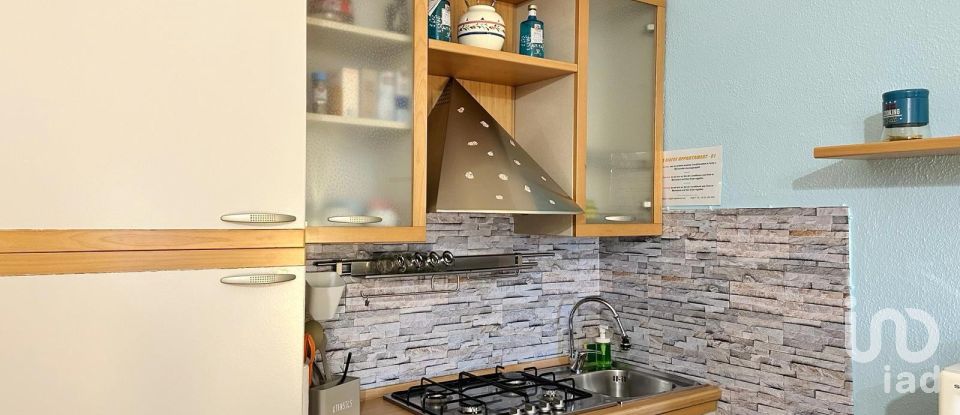 Bilocale di 60 m² a Desenzano del Garda (25015)