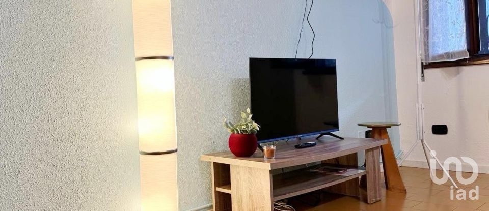 Bilocale di 60 m² a Desenzano del Garda (25015)