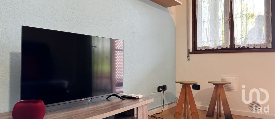 Bilocale di 60 m² a Desenzano del Garda (25015)