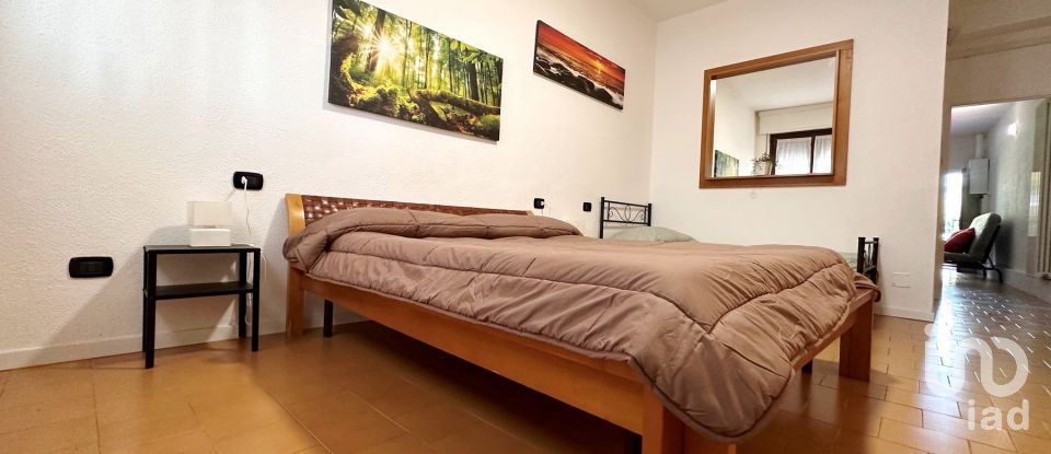 Bilocale di 60 m² a Desenzano del Garda (25015)