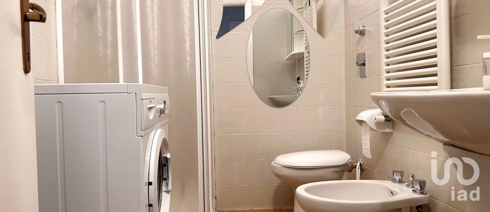 Bilocale di 60 m² a Desenzano del Garda (25015)