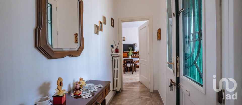 Casale 6 locali di 235 m² in Lagosanto (44023)