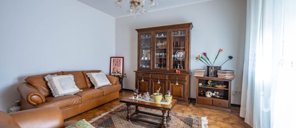 Three-room apartment of 102 m² in Portomaggiore (44015)