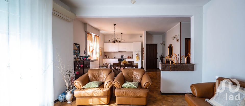 Three-room apartment of 102 m² in Portomaggiore (44015)