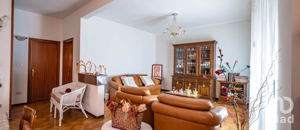 Three-room apartment of 102 m² in Portomaggiore (44015)