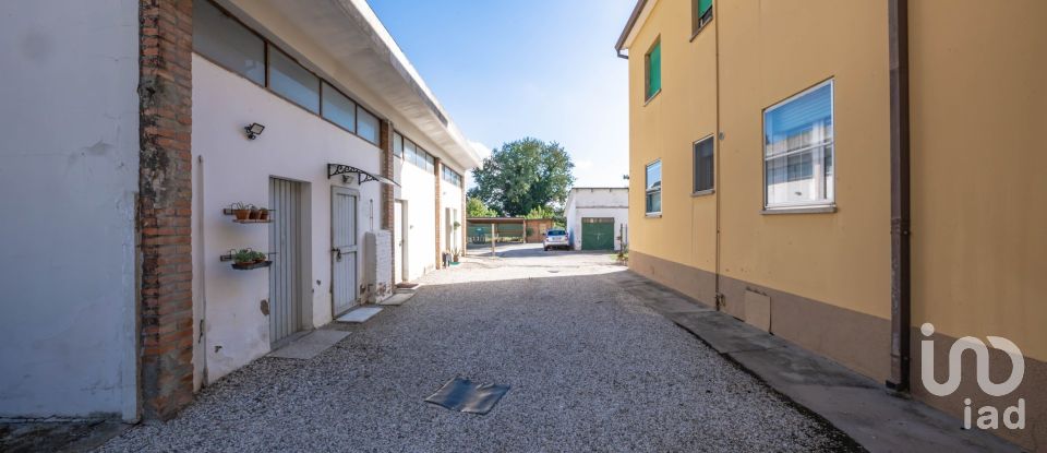 Three-room apartment of 102 m² in Portomaggiore (44015)