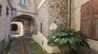 Casa di paese 4 locali di 100 m² in Cosio d'Arroscia (18023)
