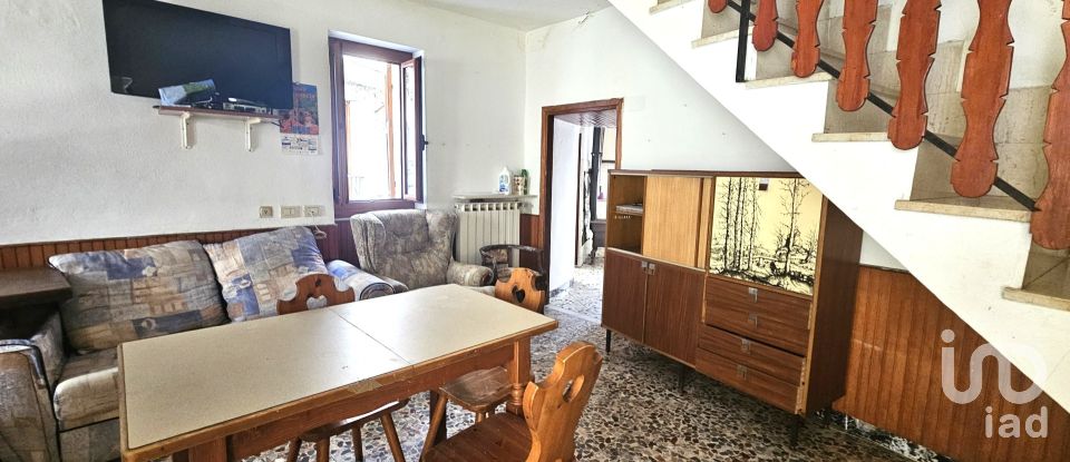 Casa di paese 4 locali di 100 m² in Cosio d'Arroscia (18023)