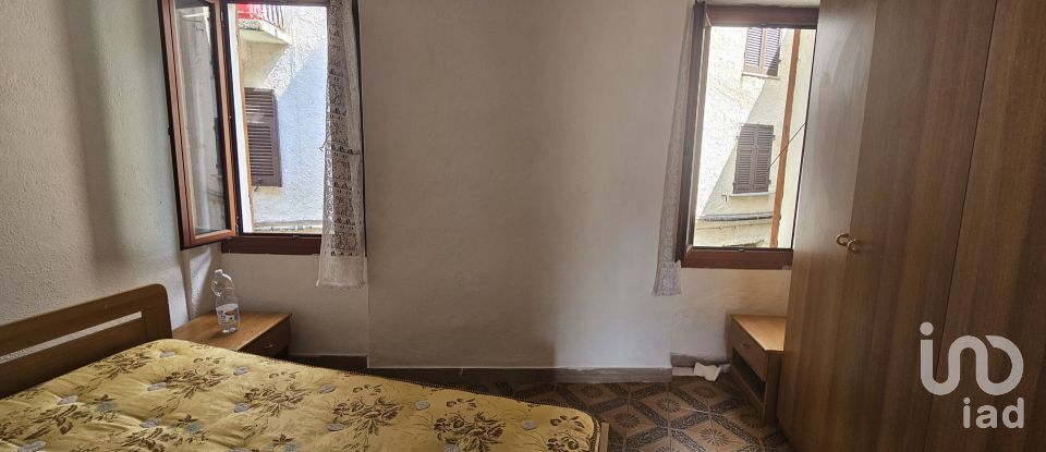 Casa di paese 4 locali di 100 m² in Cosio d'Arroscia (18023)