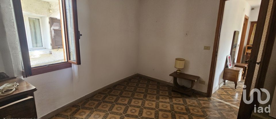 Casa di paese 4 locali di 100 m² in Cosio d'Arroscia (18023)