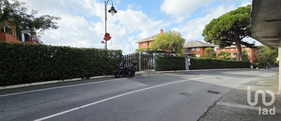 Appartamento 6 locali di 103 m² a Arenzano (16011)