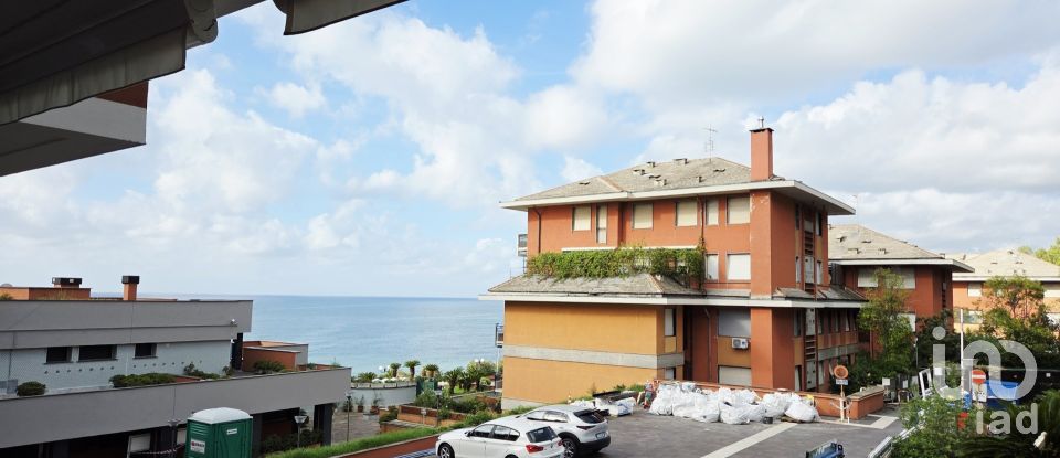 Appartamento 6 locali di 103 m² a Arenzano (16011)