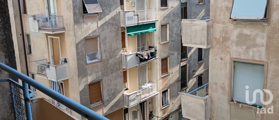 Apartment 7 rooms of 130 m² in Genova (16131)