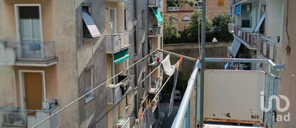 Apartment 7 rooms of 130 m² in Genova (16131)