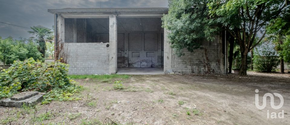 Country home 10 rooms of 460 m² in Castel Goffredo (46042)