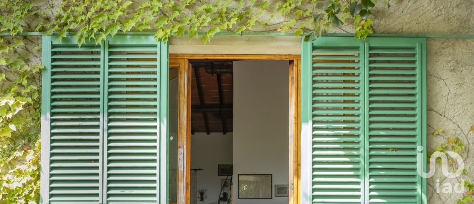 Casa indipendente 21 locali di 600 m² in Pistoia (51100)