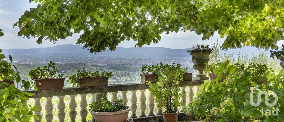 Casa indipendente 21 locali di 600 m² in Pistoia (51100)