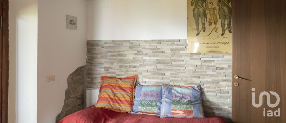 Casa indipendente 21 locali di 600 m² in Pistoia (51100)