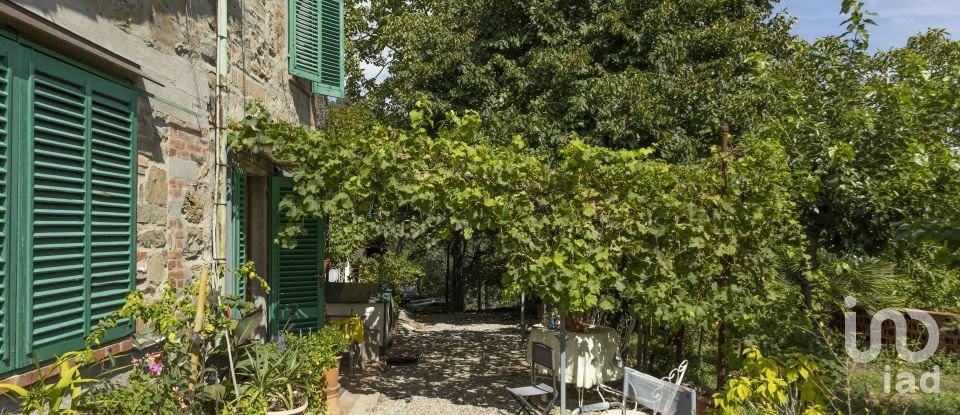 Casa indipendente 21 locali di 600 m² in Pistoia (51100)