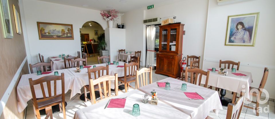 Pizzeria of 200 m² in Lombardore (10040)