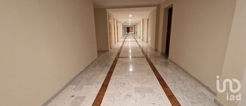 Two-room apartment of 64 m² in Genova (16133)