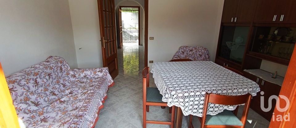 House 18 rooms of 270 m² in Santa Maria del Cedro (87020)