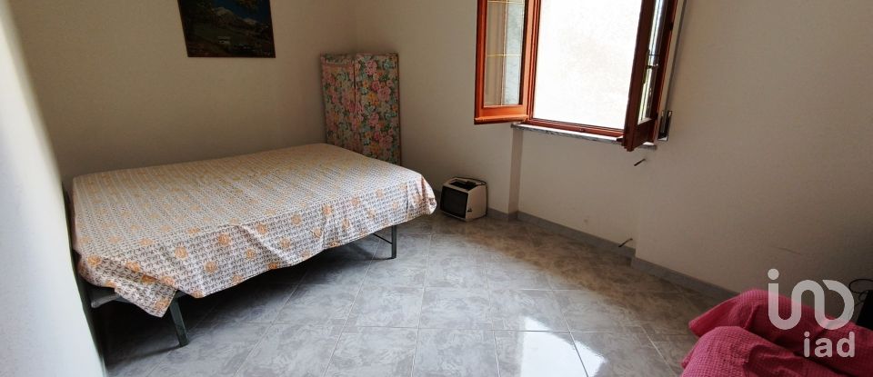 House 18 rooms of 270 m² in Santa Maria del Cedro (87020)