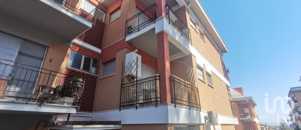 Bilocale di 59 m² a Roma (00189)