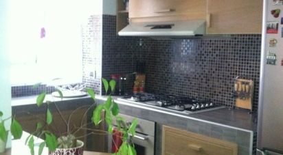 Apartment 0 rooms of 53 m² in Roma (00163)